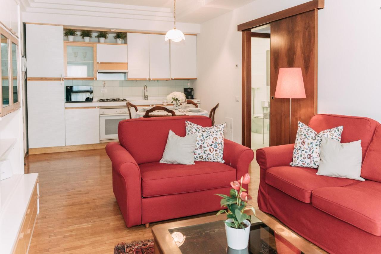 Palladio Apartment - Vista Fiume, In Centro Con Garage วิเชนซา ภายนอก รูปภาพ