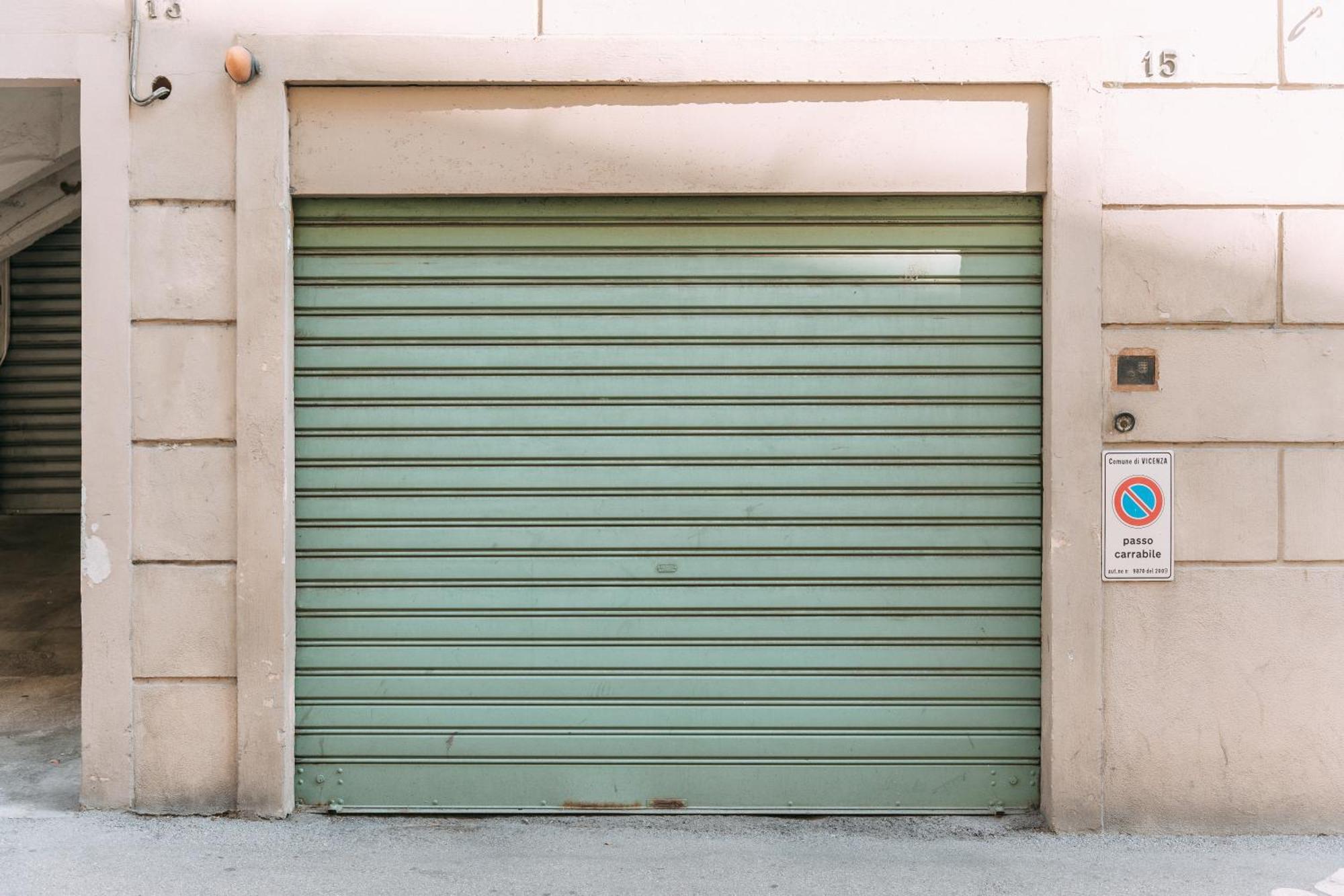 Palladio Apartment - Vista Fiume, In Centro Con Garage วิเชนซา ภายนอก รูปภาพ